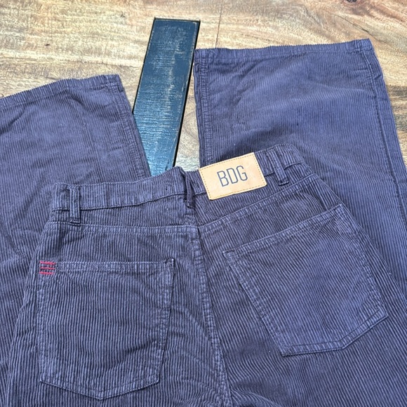 BDG high and wide corduroy pant in brown retro - Picture 11 of 12